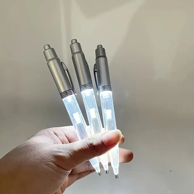 قلم رسم بالألماس مع إضاءة LED، - مراجعة Embroidery Art وسعره