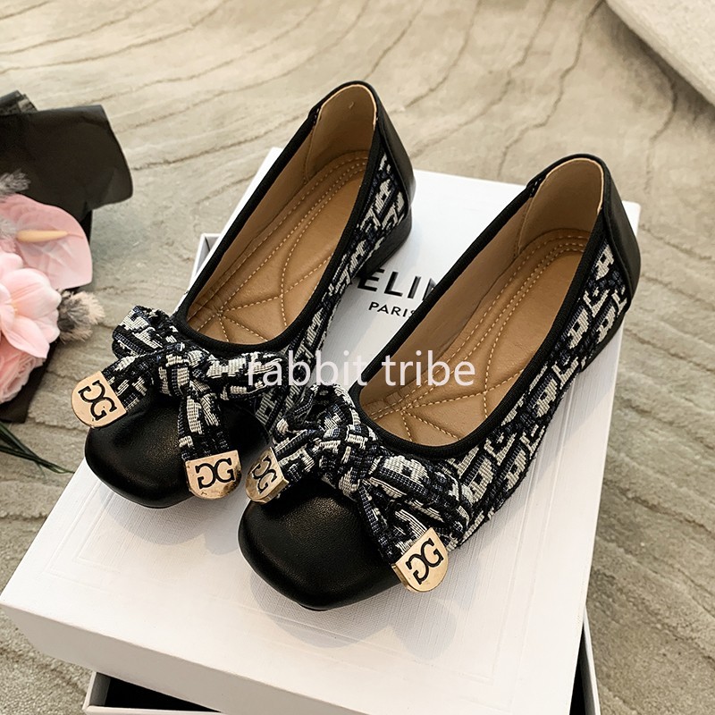 أحذية نسائية فرنسية مريحة فردي - مراجعة Embroidery Print وسعره