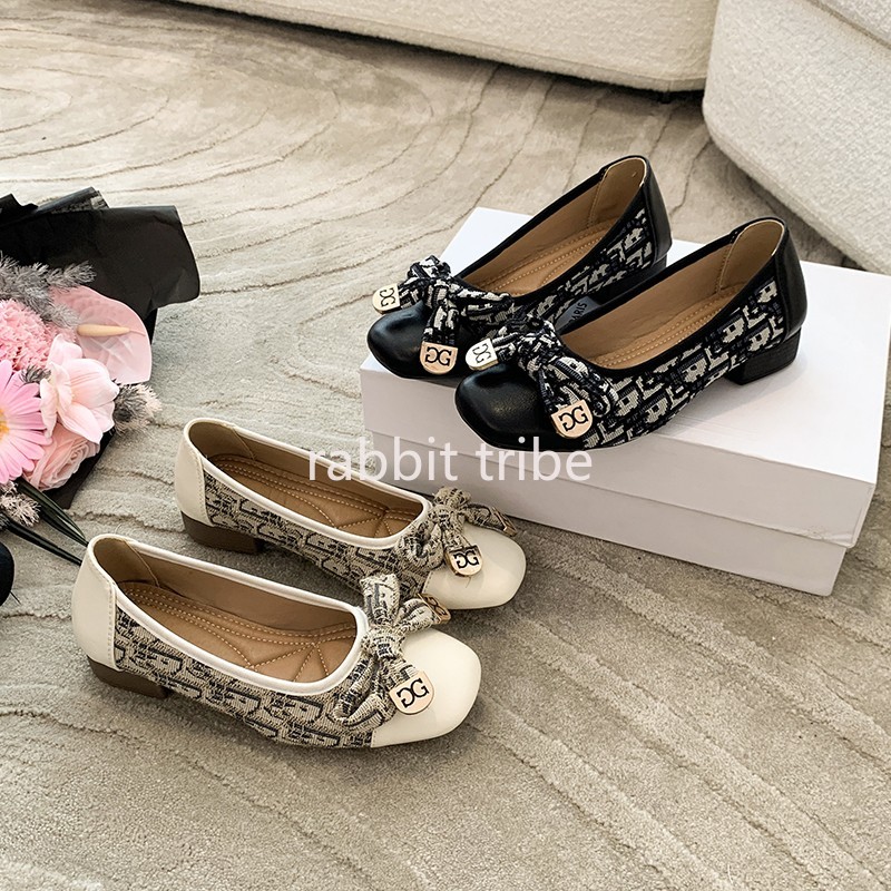 أحذية نسائية فرنسية مريحة فردي - مراجعة Embroidery Print وسعره