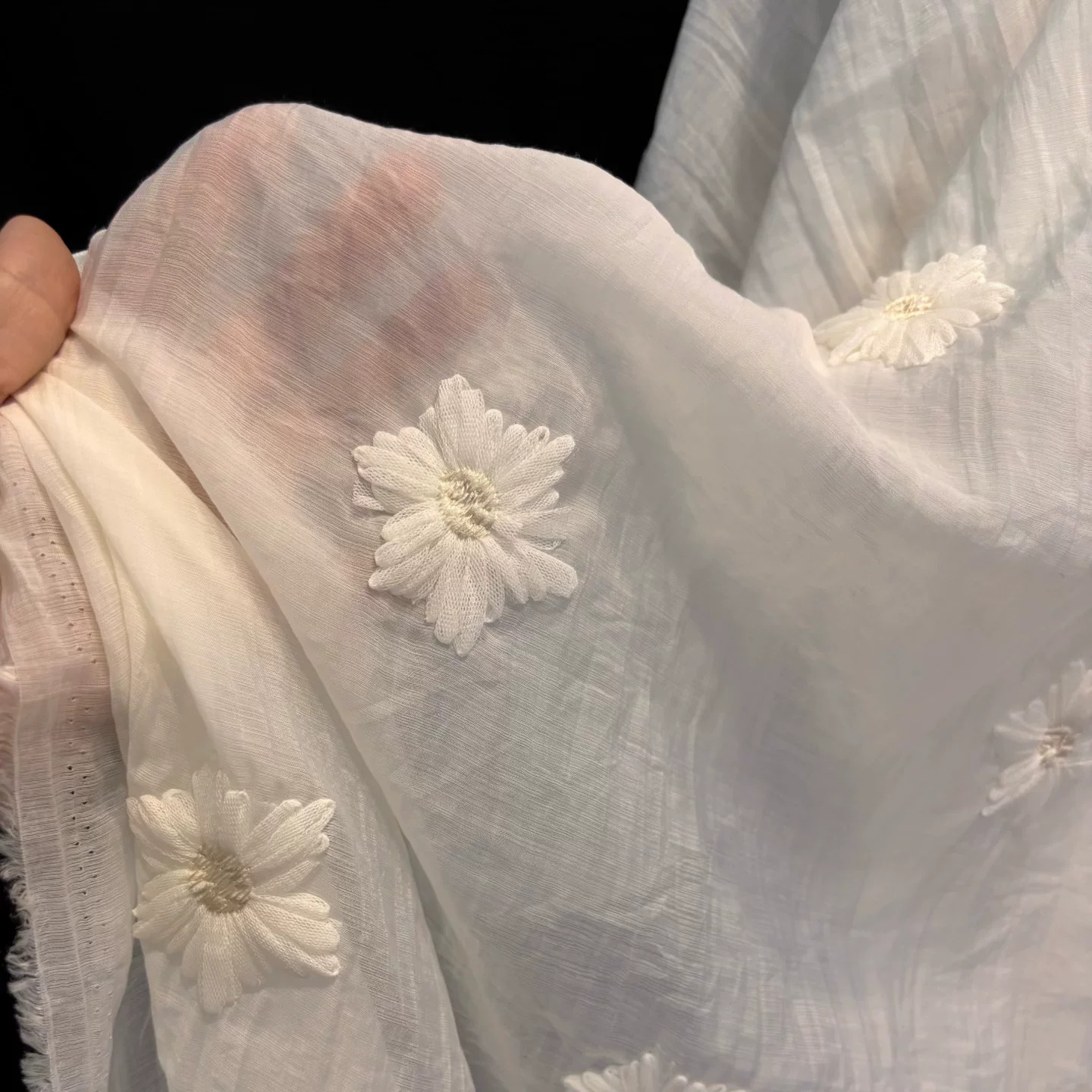 قماش شيفون بطول ياردة واحدة مع - مراجعة Embroidery Daisy وسعره