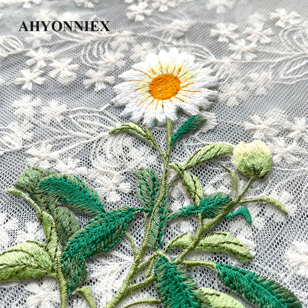 1 قطعة الحديد على شارة مطرّزة  - مراجعة Embroidery Daisy وسعره